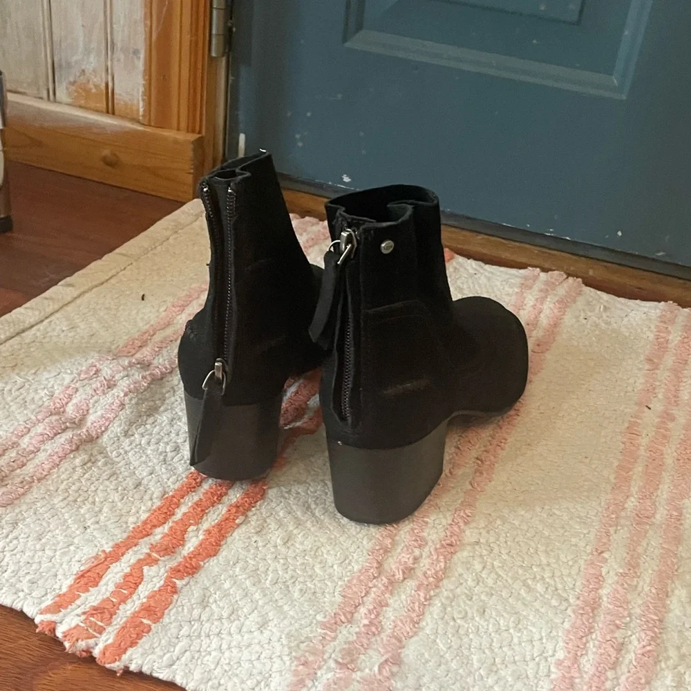 Black Ugg Booties